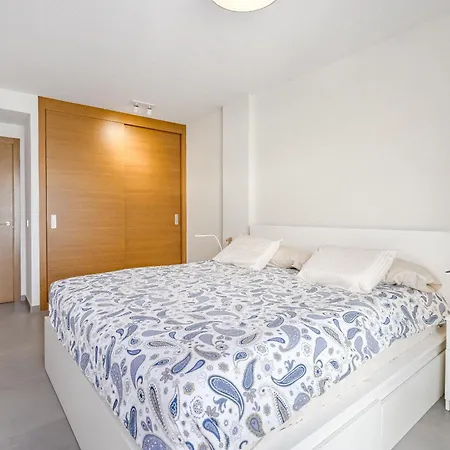 Atico Relajante 아파트 *